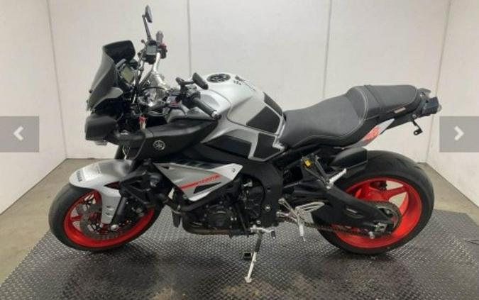 2019 Yamaha MT-10