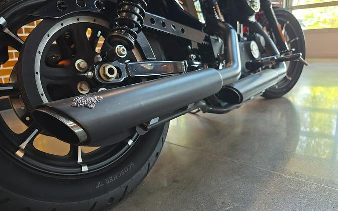 XL 883N 2018 Iron 883™