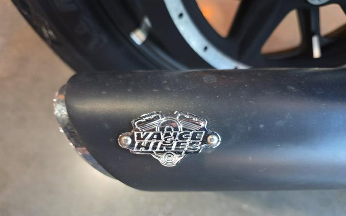 XL 883N 2018 Iron 883™