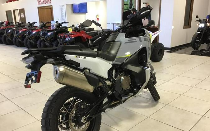 2024 Husqvarna® Norden 901