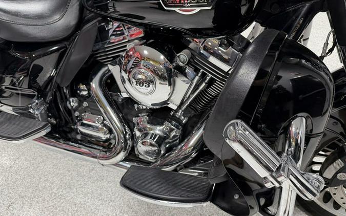 2010 Harley-Davidson Touring FLHTCU - Ultra Classic Electra Glide