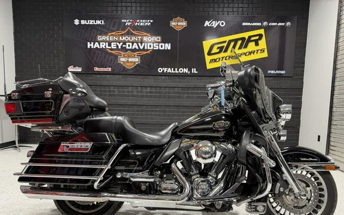 2010 Harley-Davidson Touring FLHTCU - Ultra Classic Electra Glide
