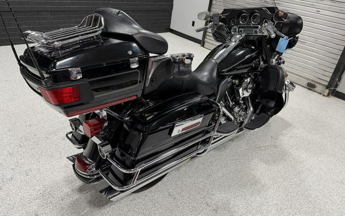 2010 Harley-Davidson Touring FLHTCU - Ultra Classic Electra Glide