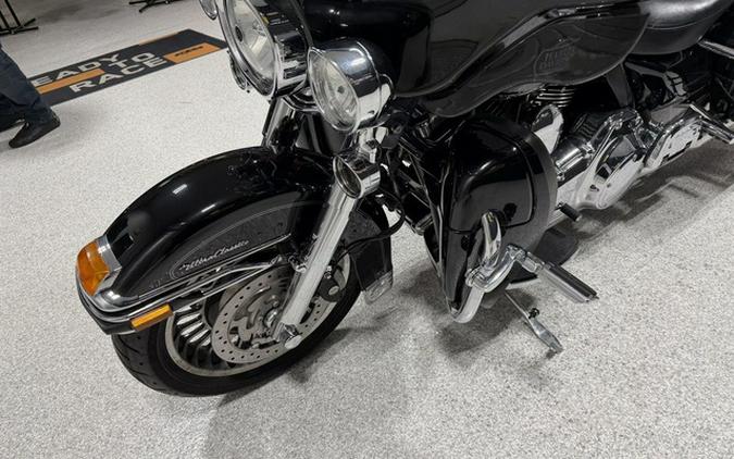 2010 Harley-Davidson Touring FLHTCU - Ultra Classic Electra Glide