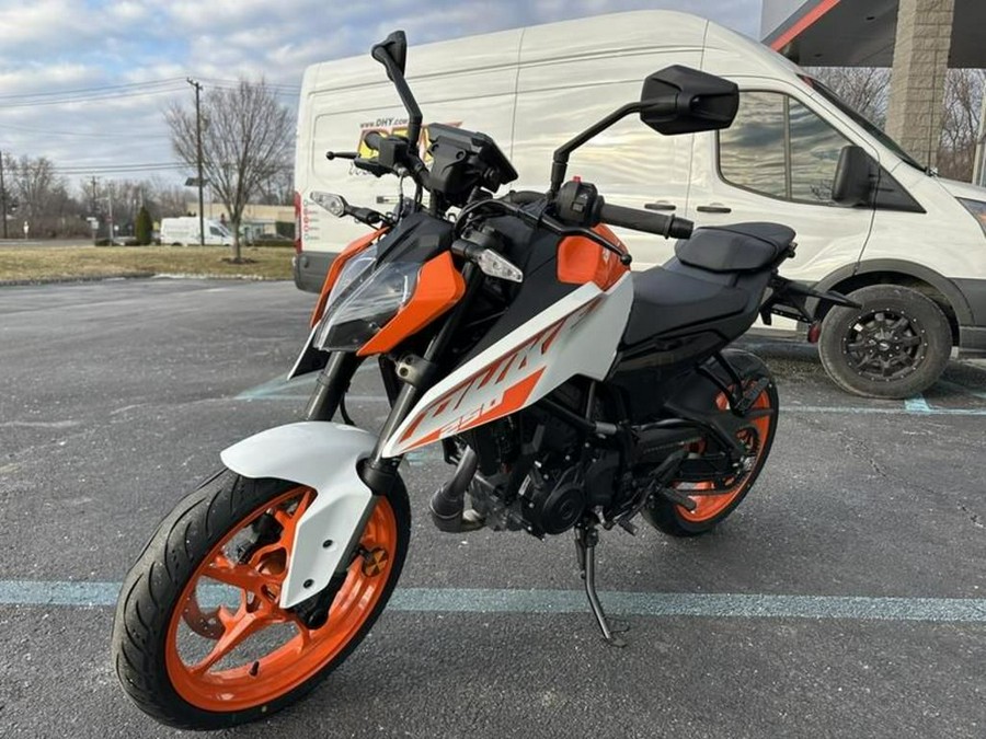 2024 KTM 250 Duke