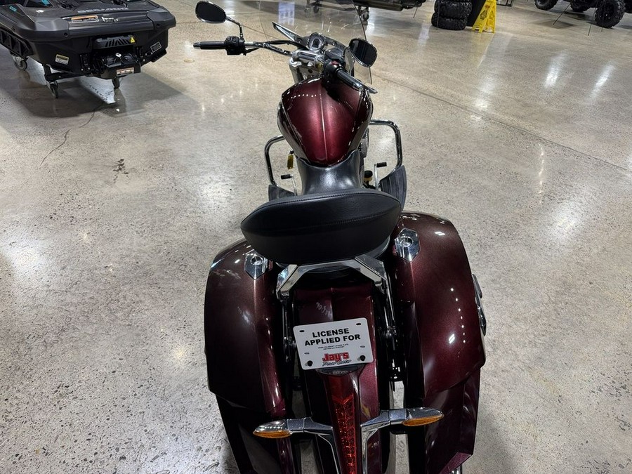 2010 Victory Motorcycles® Cross Roads