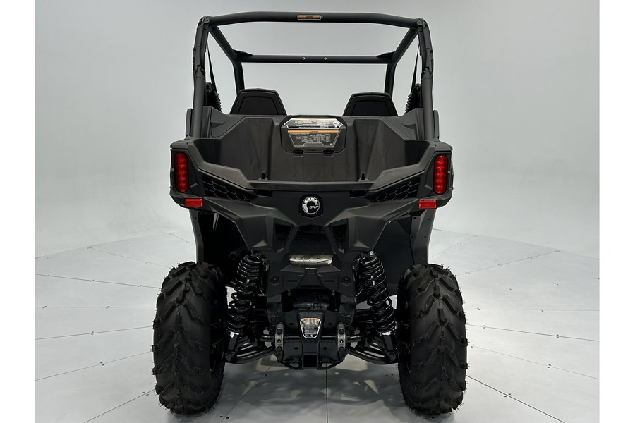 2025 Can-Am Maverick Trail DPS 700