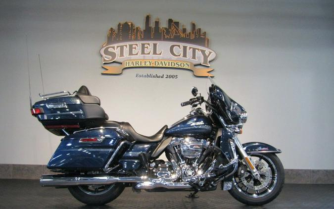 2016 Harley-Davidson® FLHTKL - Ultra Limited Low