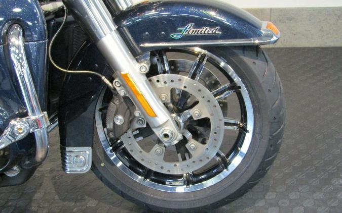 2016 Harley-Davidson® FLHTKL - Ultra Limited Low