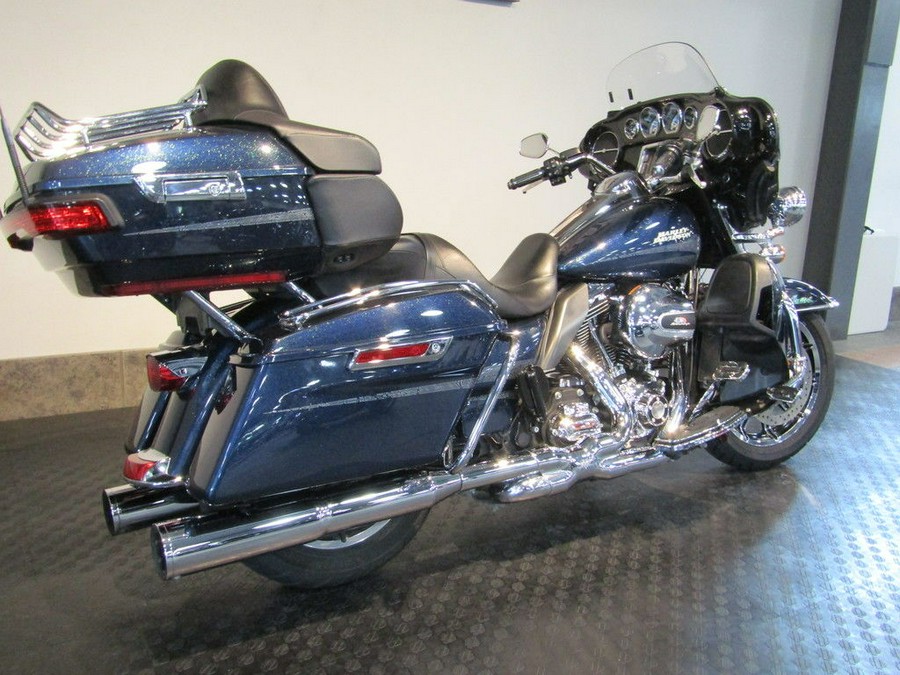 2016 Harley-Davidson® FLHTKL - Ultra Limited Low