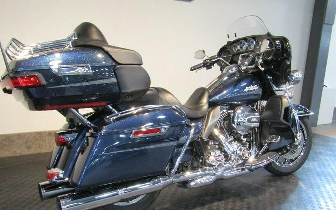 2016 Harley-Davidson® FLHTKL - Ultra Limited Low