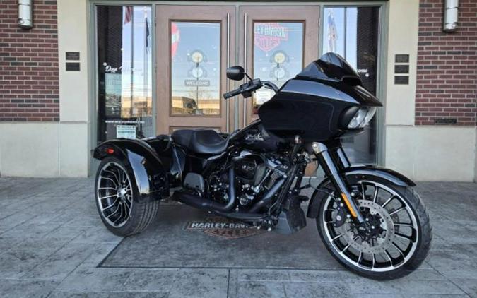 2024 Harley-Davidson® FLTRT - Road Glide® 3