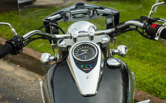 2024 Kawasaki Vulcan 900 Classic