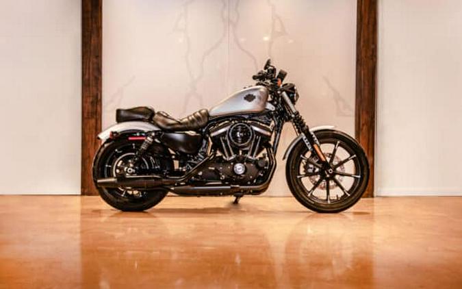 2020 HARLEY DAVIDSON SPORTSER IRON XL883™