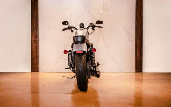 2020 HARLEY DAVIDSON SPORTSER IRON XL883™