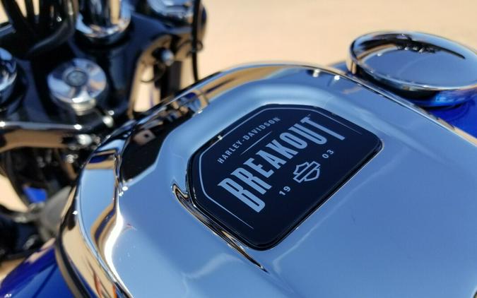 2024 Harley-Davidson® Breakout™ Blue Burst