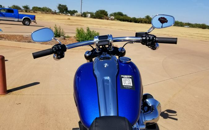 2024 Harley-Davidson® Breakout™ Blue Burst