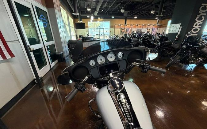 2023 Harley-Davidson Street Glide® Base