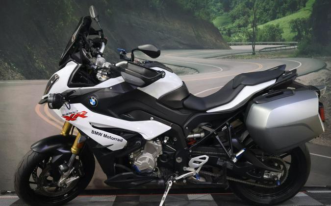 2016 BMW S 1000 XR Light White