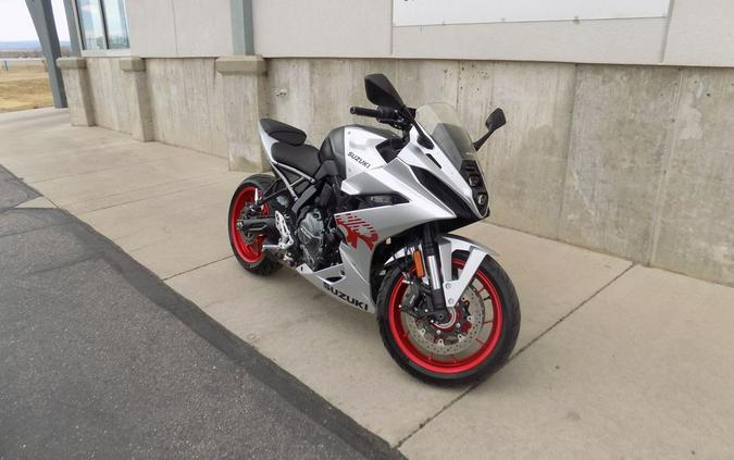 2024 Suzuki GSX-8R