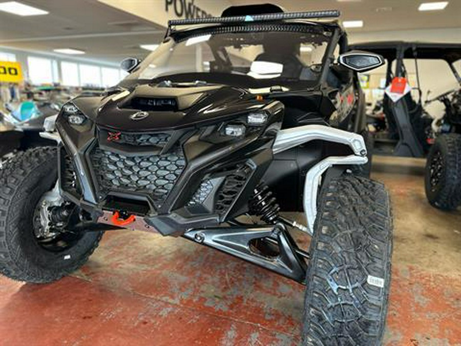 2024 Can-Am Maverick R X RS