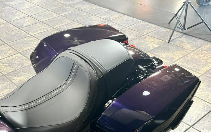 2025 Harley-Davidson Street Glide® Mystic Shift - Black Finish