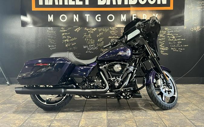 2025 Harley-Davidson Street Glide® Mystic Shift - Black Finish