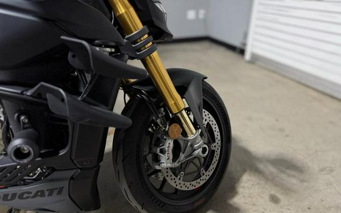 2024 Ducati Streetfighter V4 S Grey & Black