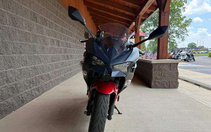 2026 Kawasaki Ninja® 500 ABS