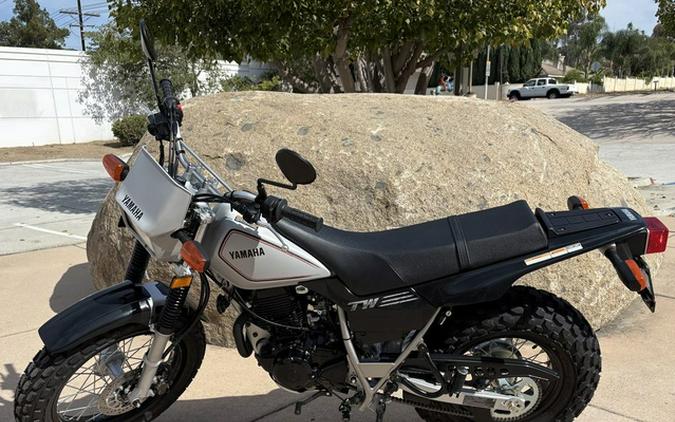 2027 Yamaha TW200