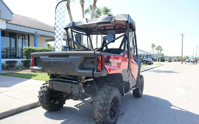 2025 Honda Pioneer 1000 Deluxe