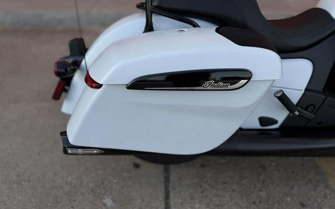 2025 Indian Motorcycle® Chieftain® Dark Horse® w/PowerBand Audio Black Smoke