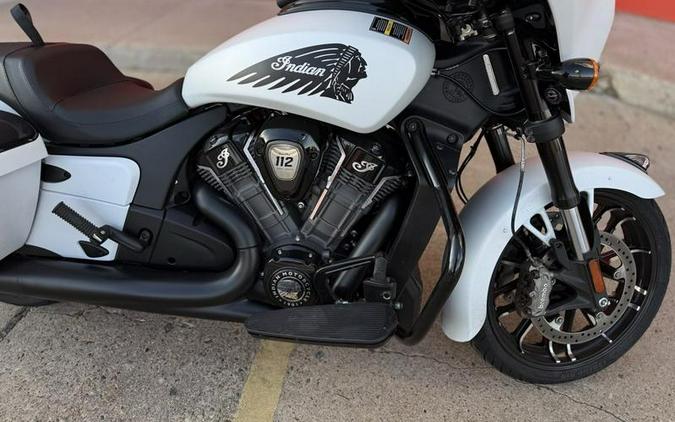 2025 Indian Motorcycle® Chieftain® Dark Horse® w/PowerBand Audio Black Smoke