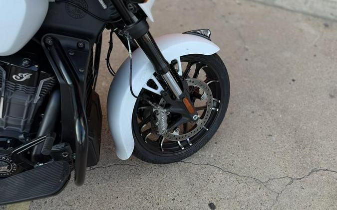 2025 Indian Motorcycle® Chieftain® Dark Horse® w/PowerBand Audio Black Smoke