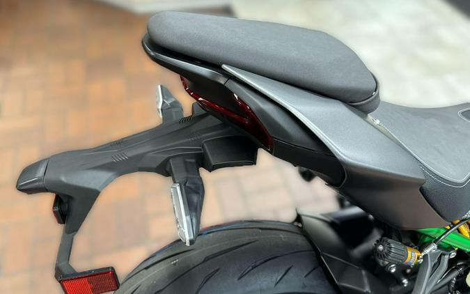 2026 Kawasaki Z900 SE ABS