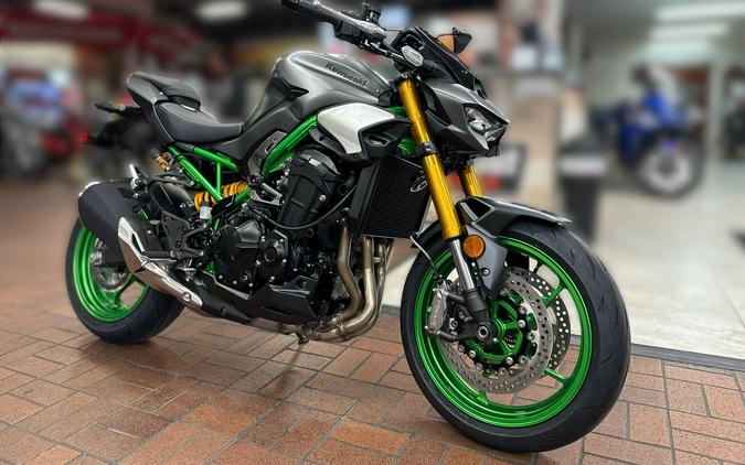 2026 Kawasaki Z900 SE ABS