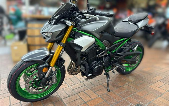 2026 Kawasaki Z900 SE ABS