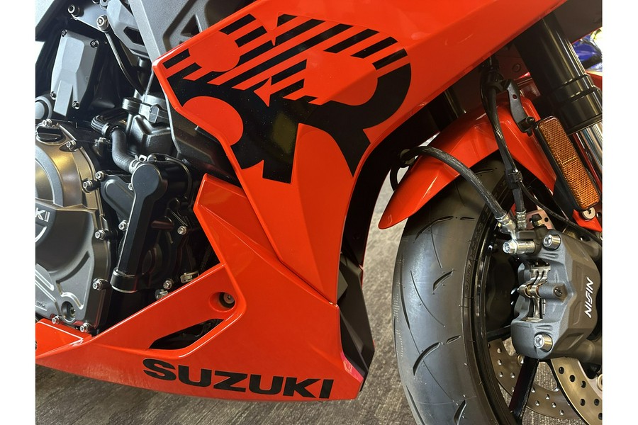 2026 GSX-8R - ORANGE - Suzuki