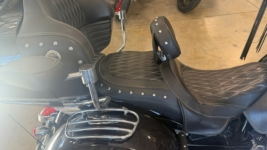2019 Indian Roadmaster Indian - Color Option