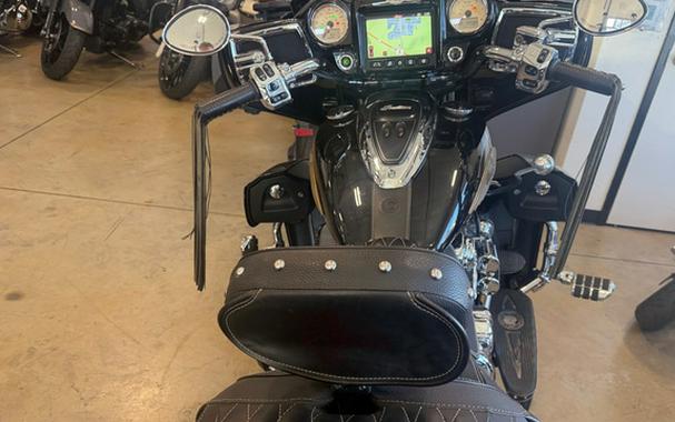 2019 Indian Roadmaster Indian - Color Option
