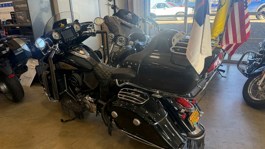 2019 Indian Roadmaster Indian - Color Option