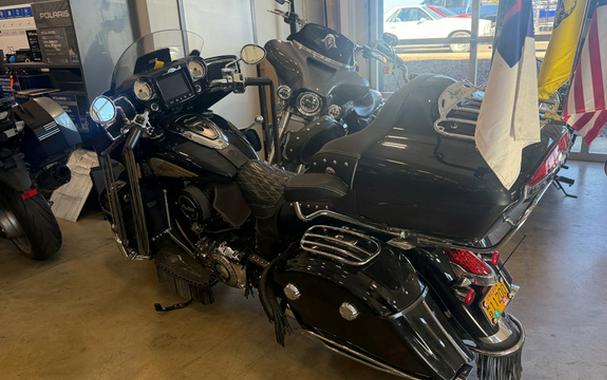 2019 Indian Roadmaster Indian - Color Option