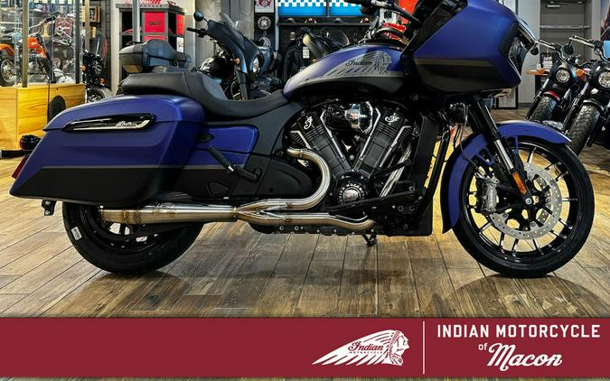 2024 Indian Motorcycle® Challenger Dark Horse®