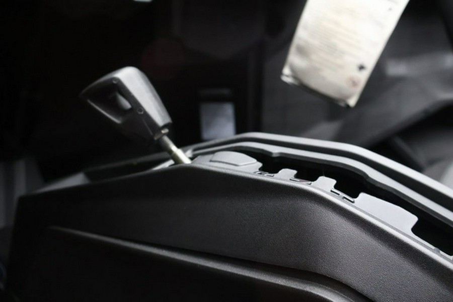 2025 Can-Am Maverick Sport MAX DPS 1000R