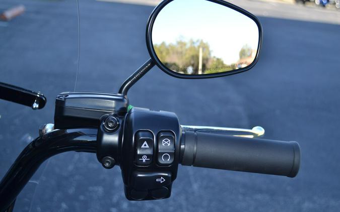 2024 Harley-Davidson® Freewheeler® Alpine Green / Vivid Black - FLRT