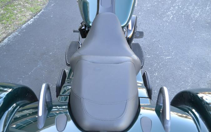 2024 Harley-Davidson® Freewheeler® Alpine Green / Vivid Black - FLRT