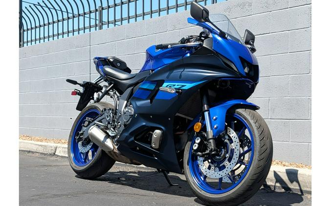2024 YZF-R7 - Yamaha