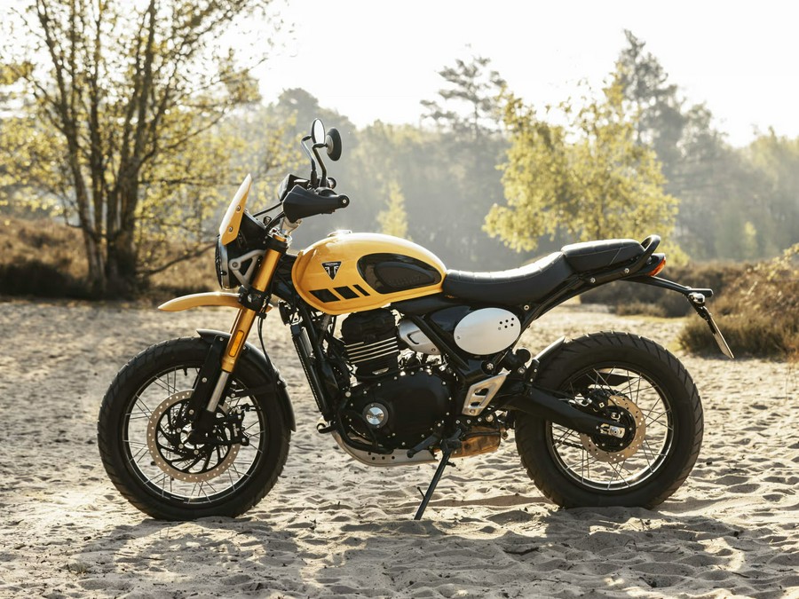 2026 Triumph Scrambler 400 XC