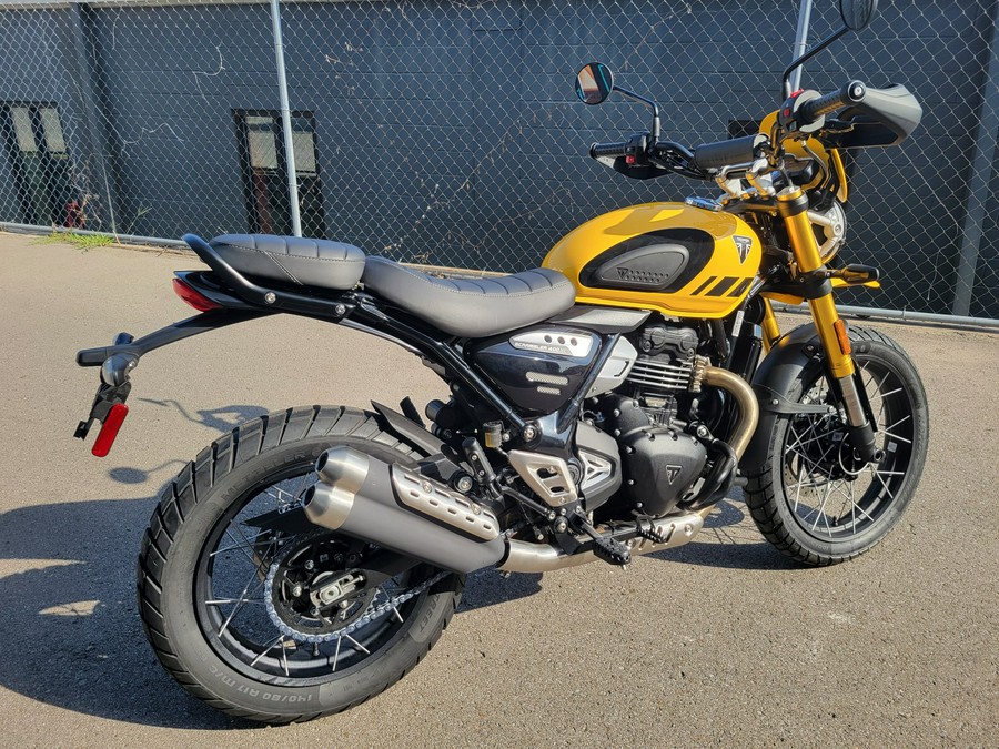 2026 Triumph Scrambler 400 XC