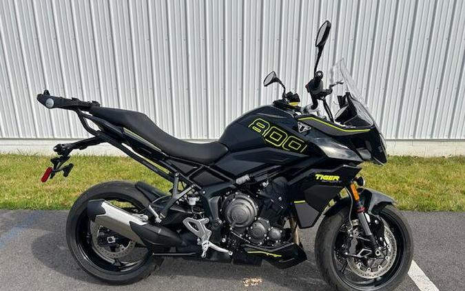 2025 Triumph Tiger 800 Sport